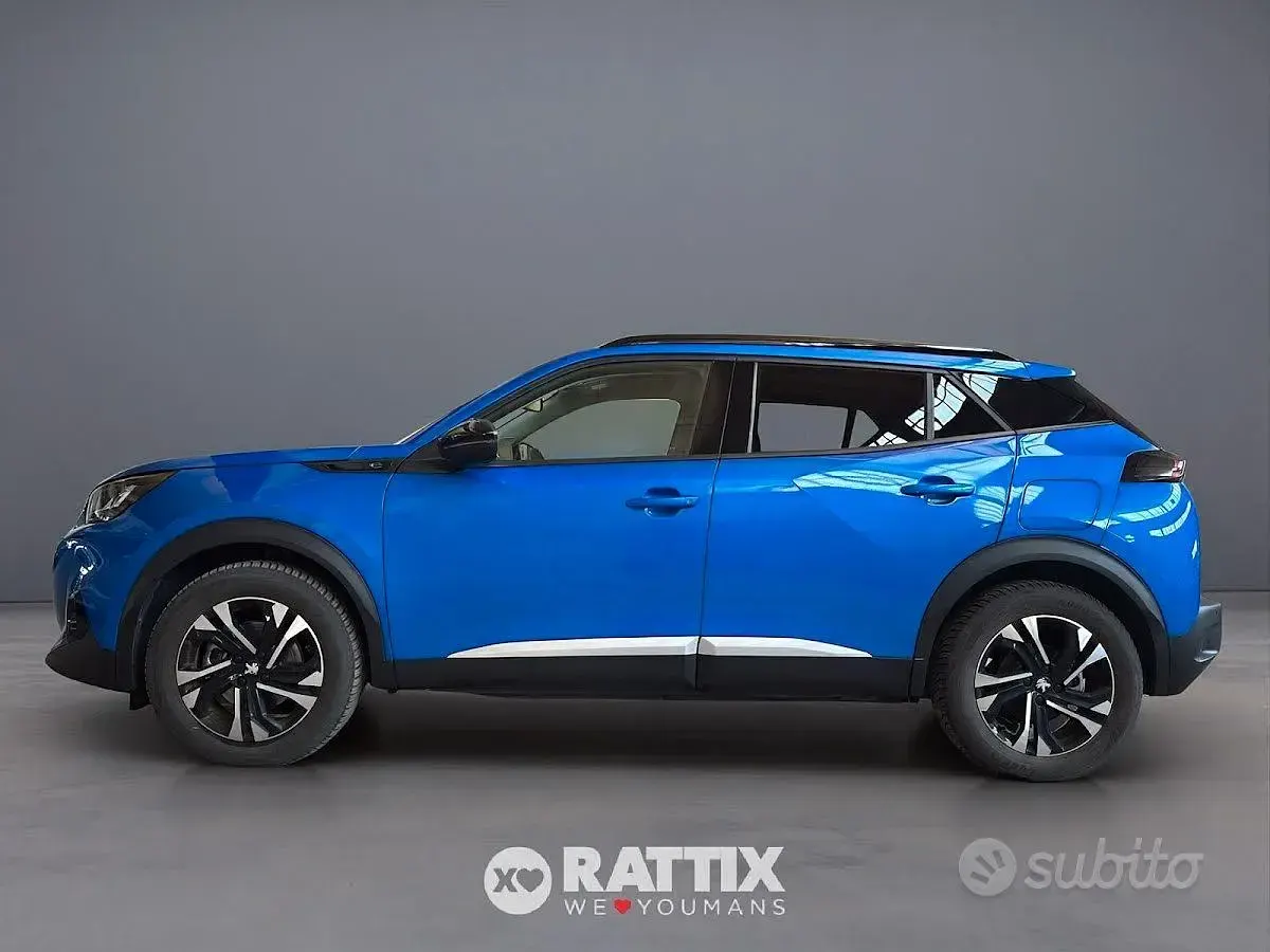 Usata Peugeot 2008 Allure 100 kW (136 CV) 2022 Bluazzurro SUV