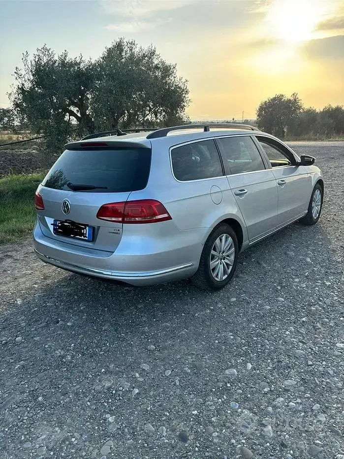 Usata VW Passat 105 CV (77 kW) 2014 Grigio Station wagon