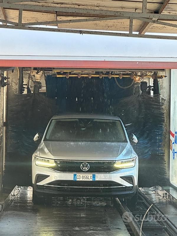 Usata VW Tiguan Life 150 CV (110 kW) 2020 Grigio SUV