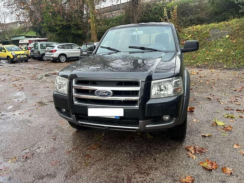 Nero Usata 2007 Ford Ranger Pick-up | 10.400 € (Ottimo prezzo) - Immagine 1/4