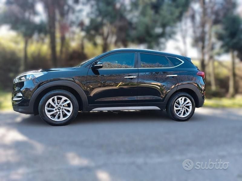 Gebraucht Hyundai Tucson Xpossible 116 PS (85 kW) 2017 Schwarz SUV