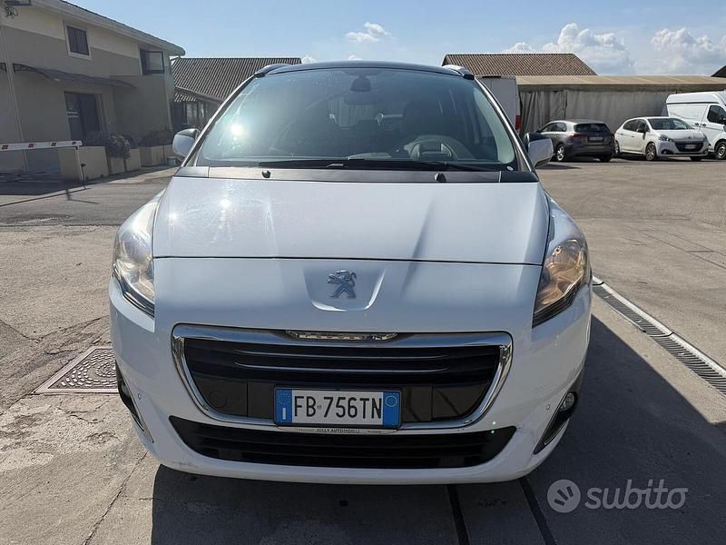 Usata Peugeot 5008 Allure 119 CV (87 kW) 2016 Bianco Monovolume