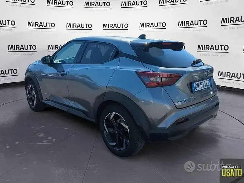 Usata Nissan Juke N-Connecta 143 CV (105 kW) 2023 Grigio SUV