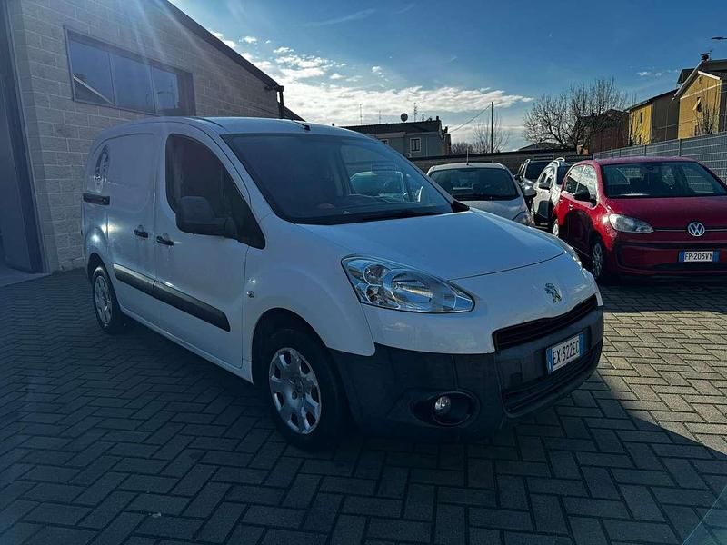 Usata Peugeot TePee Comfort 90 CV (66 kW) 2015 Bianco Station wagon