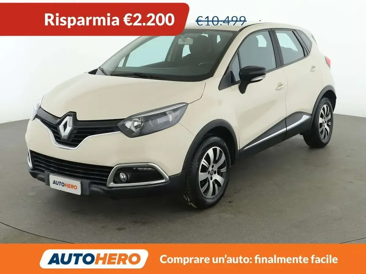 Usado Renault Captur Zen 90 CV (66 kW) 2017 Beige SUV