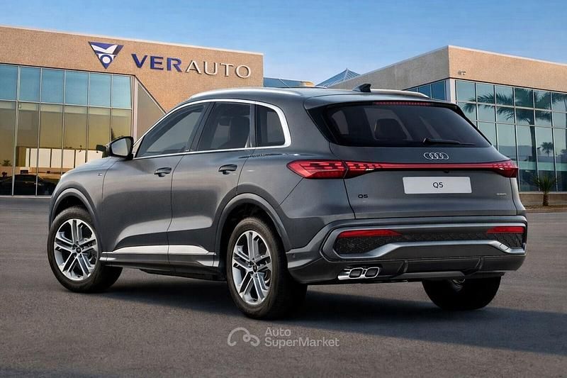 Nuova Audi Q5 204 CV (150 kW) 2026 Gray SUV