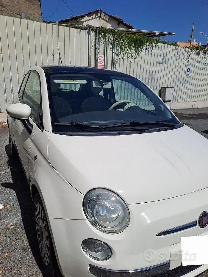Usata Fiat 500 Lounge 75 CV (55 kW) 2008 Bianco Utilitaria