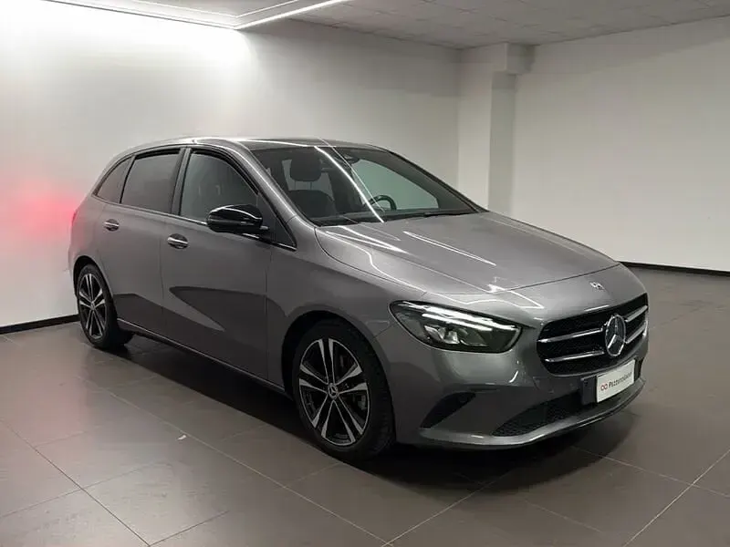 Usata Mercedes B200 150 CV (110 kW) 2019 Other Utilitaria