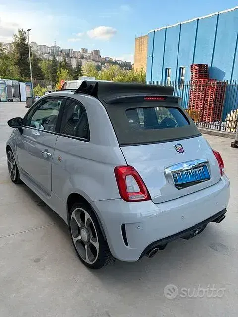 Usata Abarth 500C 140 CV (102 kW) 2010 Grigio Cabrio