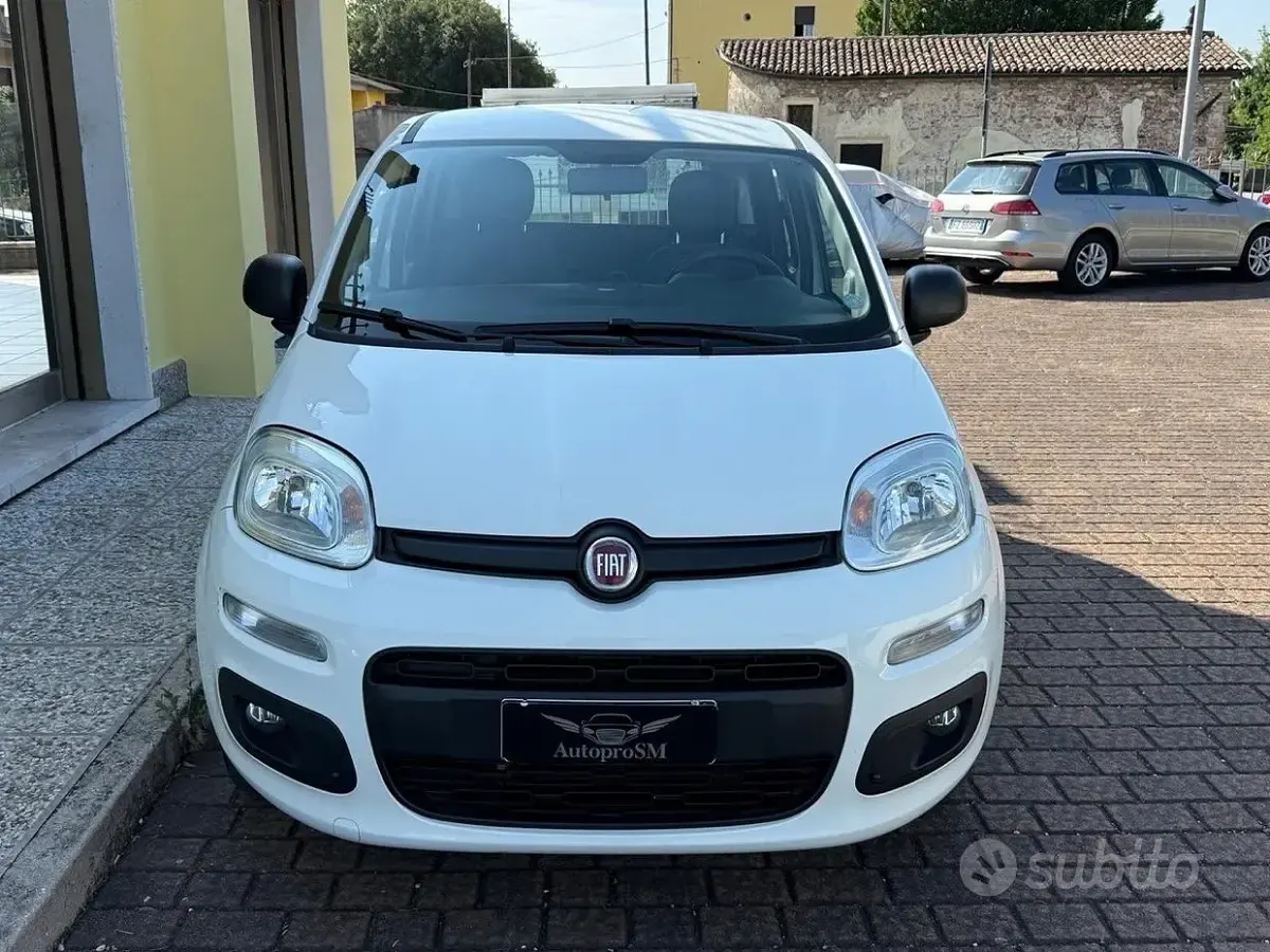 Usata Fiat Panda Easy 69 CV (50 kW) 2020 Bianco Utilitaria