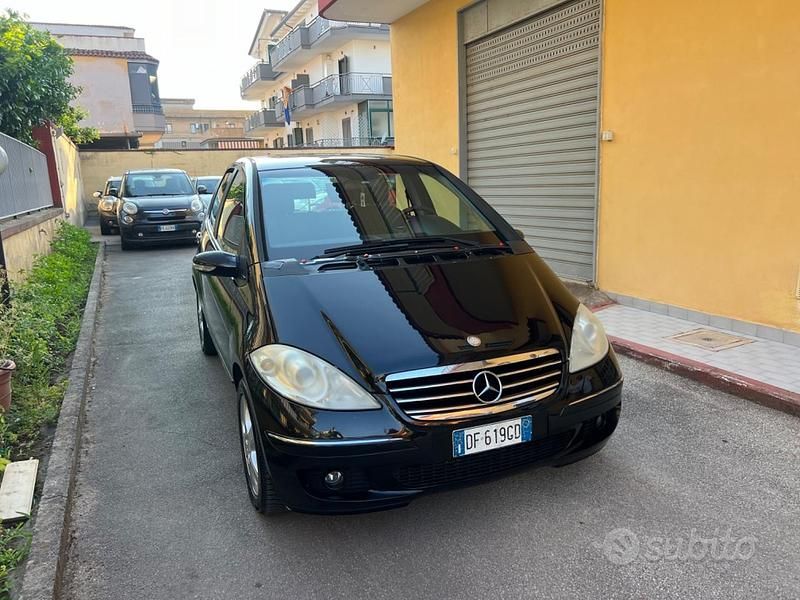 Usata Mercedes A180 Avantgarde 109 CV (80 kW) 2007 Nero Berlina
