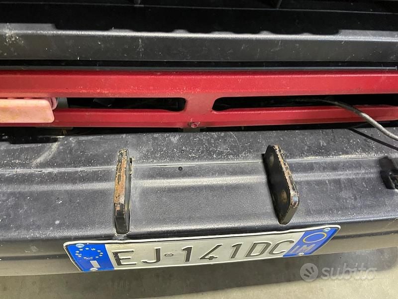 Usata Daihatsu Rocky 91 CV (66 kW) 1988 Rosso SUV