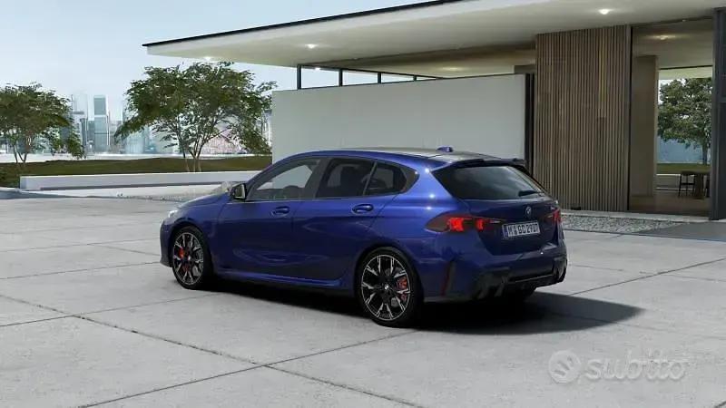 Nuova BMW 120 M Sport 156 CV (114 kW) 2026 Bluazzurro Utilitaria