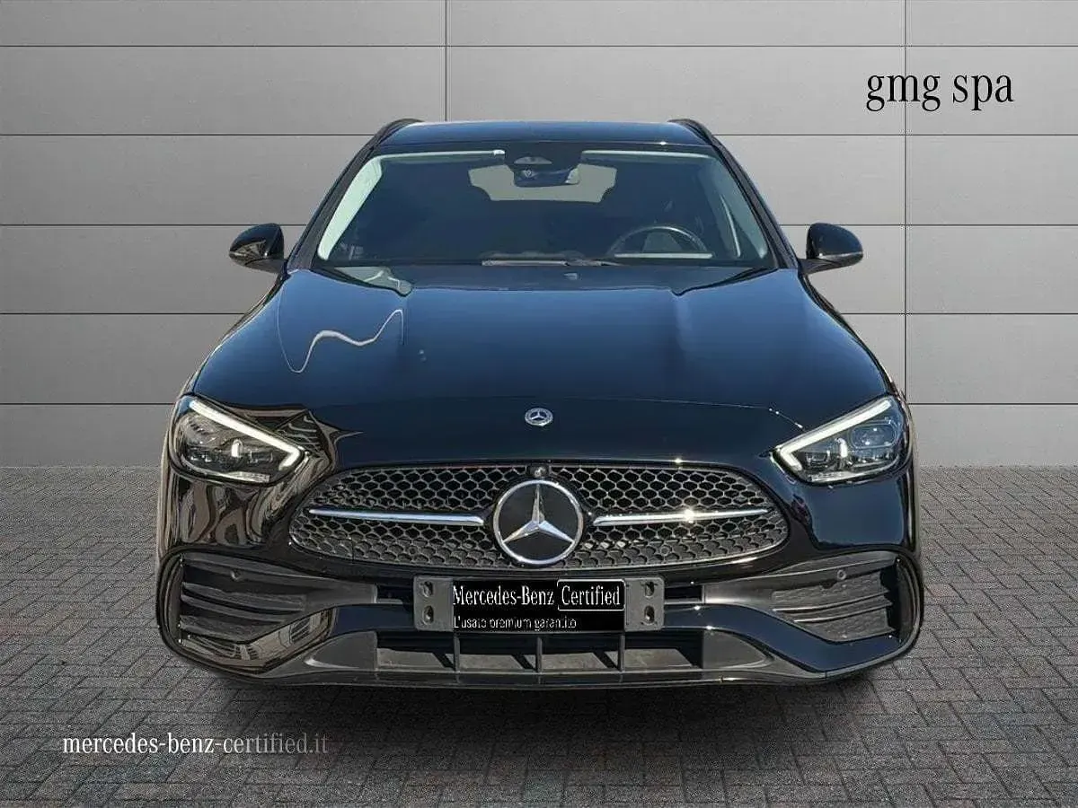 Usata Mercedes 220 Premium Plus 200 CV (147 kW) 2022 Nero Station wagon