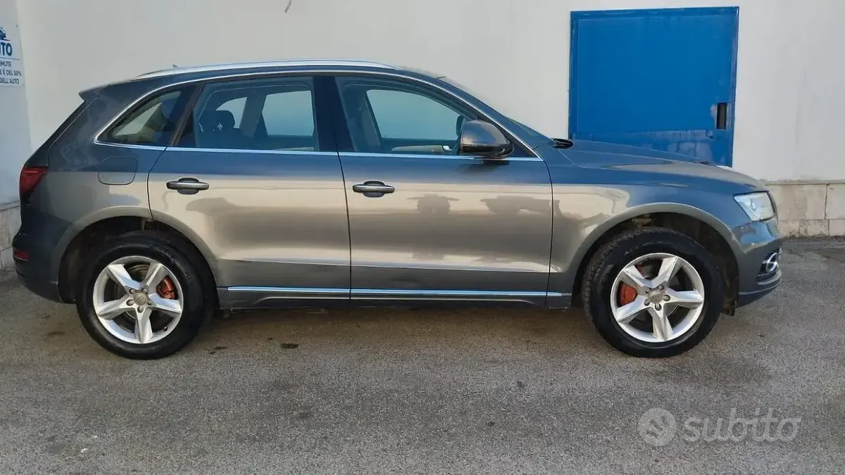 Usata Audi Q5 Advanced Plus 190 CV (139 kW) 2015 Grigio SUV