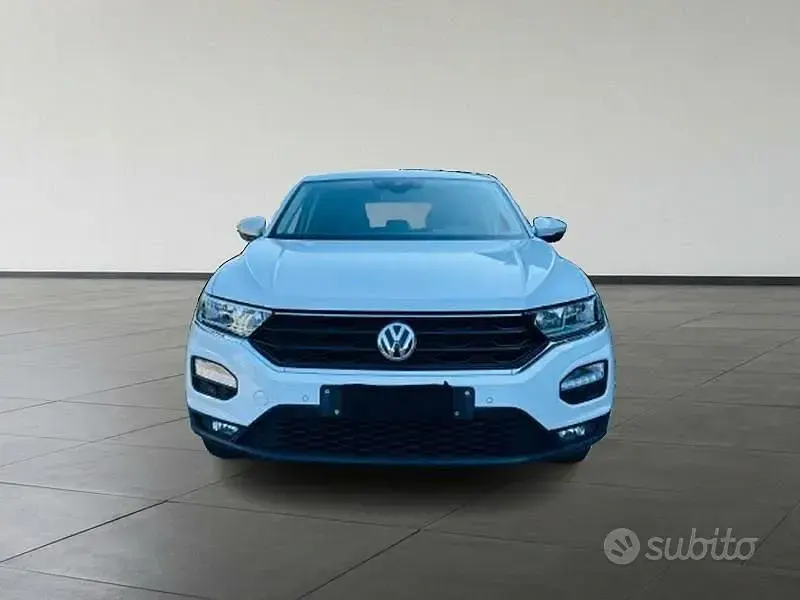 Usata VW T-Roc Business 116 CV (85 kW) 2018 Bianco SUV