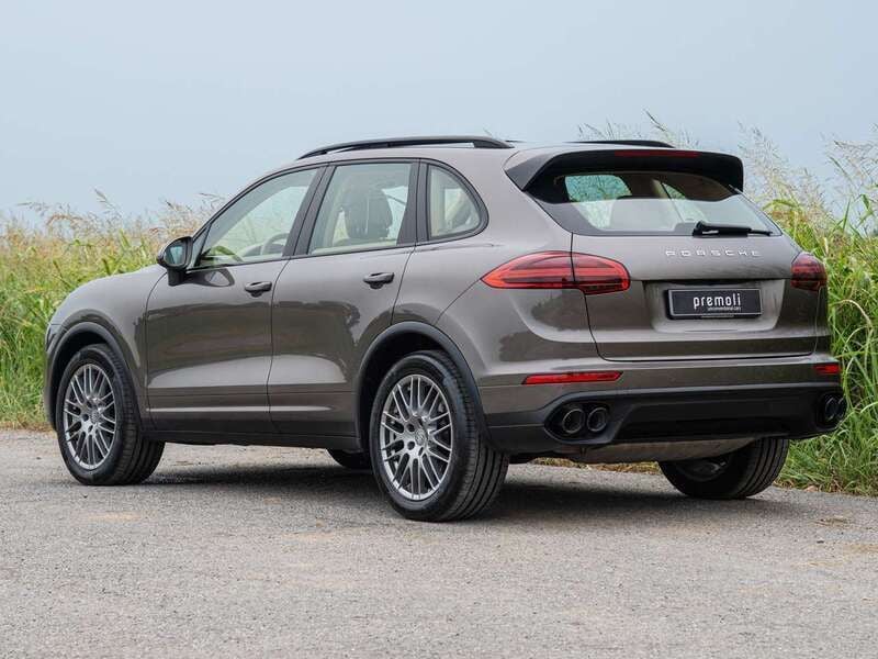 Usata Porsche Cayenne 262 CV (192 kW) 2015 Bronzo SUV