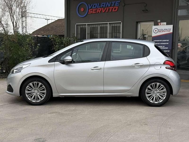 Usata Peugeot 208 82 CV (60 kW) 2017 Argento Utilitaria