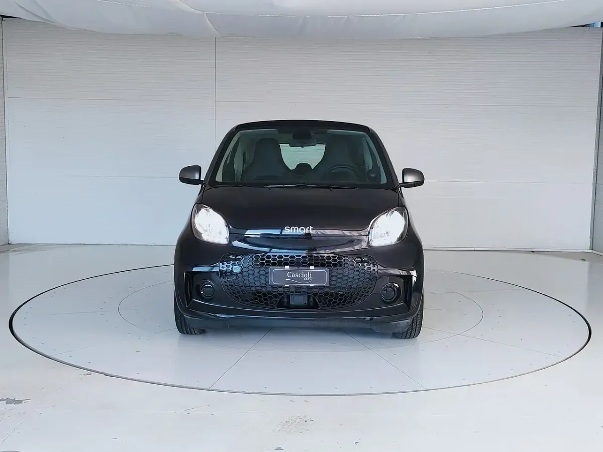Usata Smart ForTwo Electric Drive Passion 41 kW (56 CV) 2022 Tridion in graphite grey matt ; Coupé