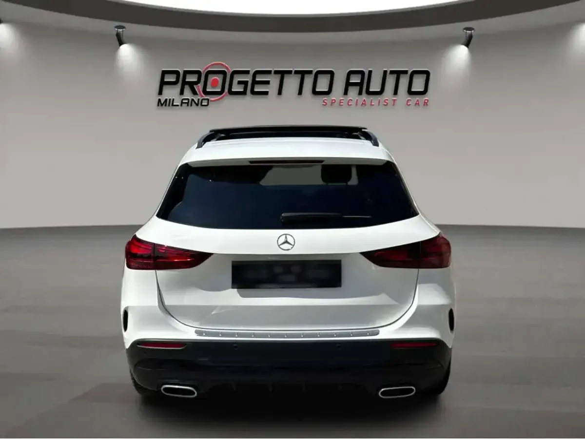Usata Mercedes GLA200 AMG line 163 CV (119 kW) 2025 Bianco SUV