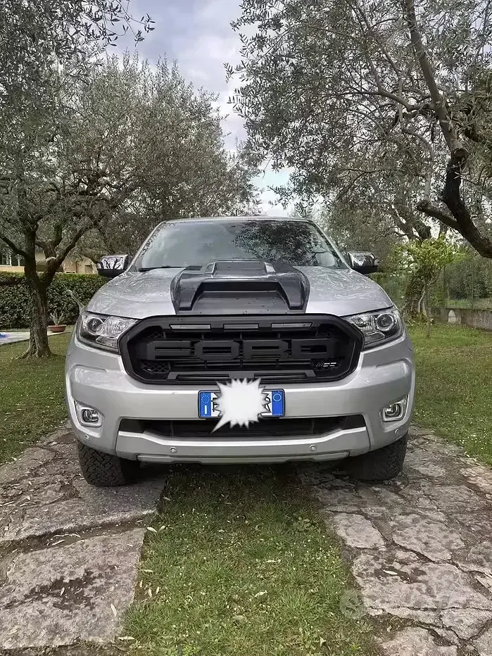 Begagnad Ford Ranger Limited 160 HK (117 kW) 2019 Grå Pickup