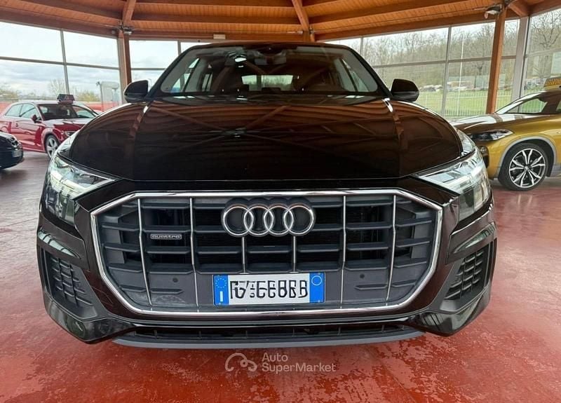 Usata Audi Q8 231 CV (169 kW) 2020 Nero SUV