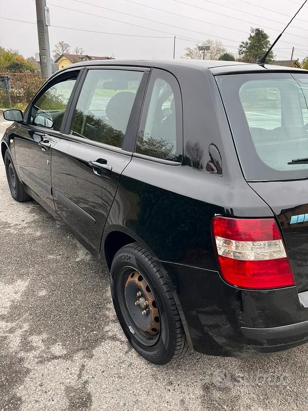 Usata Fiat Stilo 116 CV (85 kW) 2003 Nero Berlina