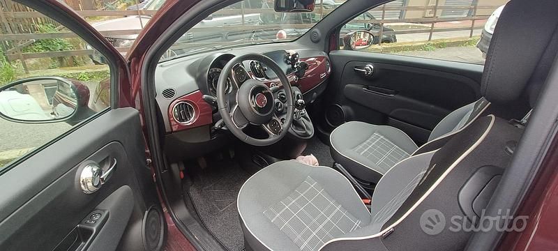 Usata Fiat 500 Lounge 69 CV (50 kW) 2019 Rosso Utilitaria