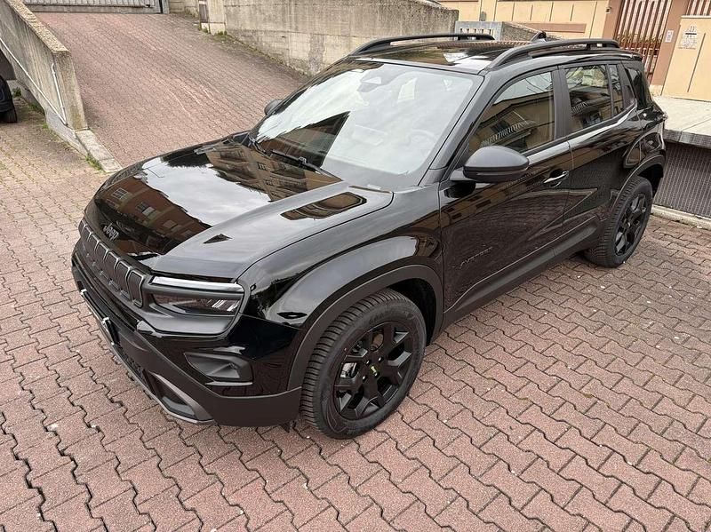 Nuova Jeep Avenger 145 CV (106 kW) 2026 Nero volcano SUV