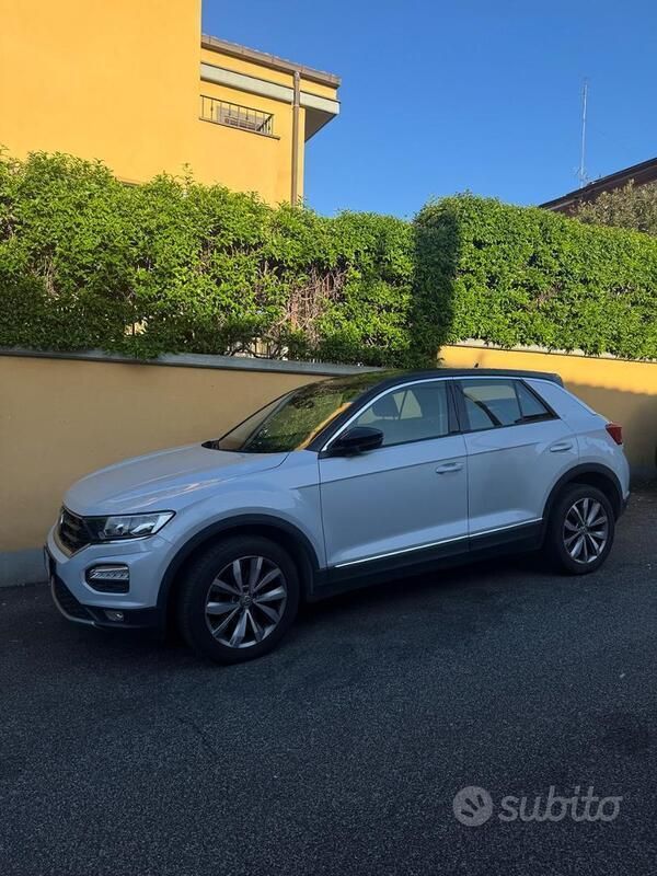Usata VW T-Roc Advance 116 CV (85 kW) 2019 Grigio SUV