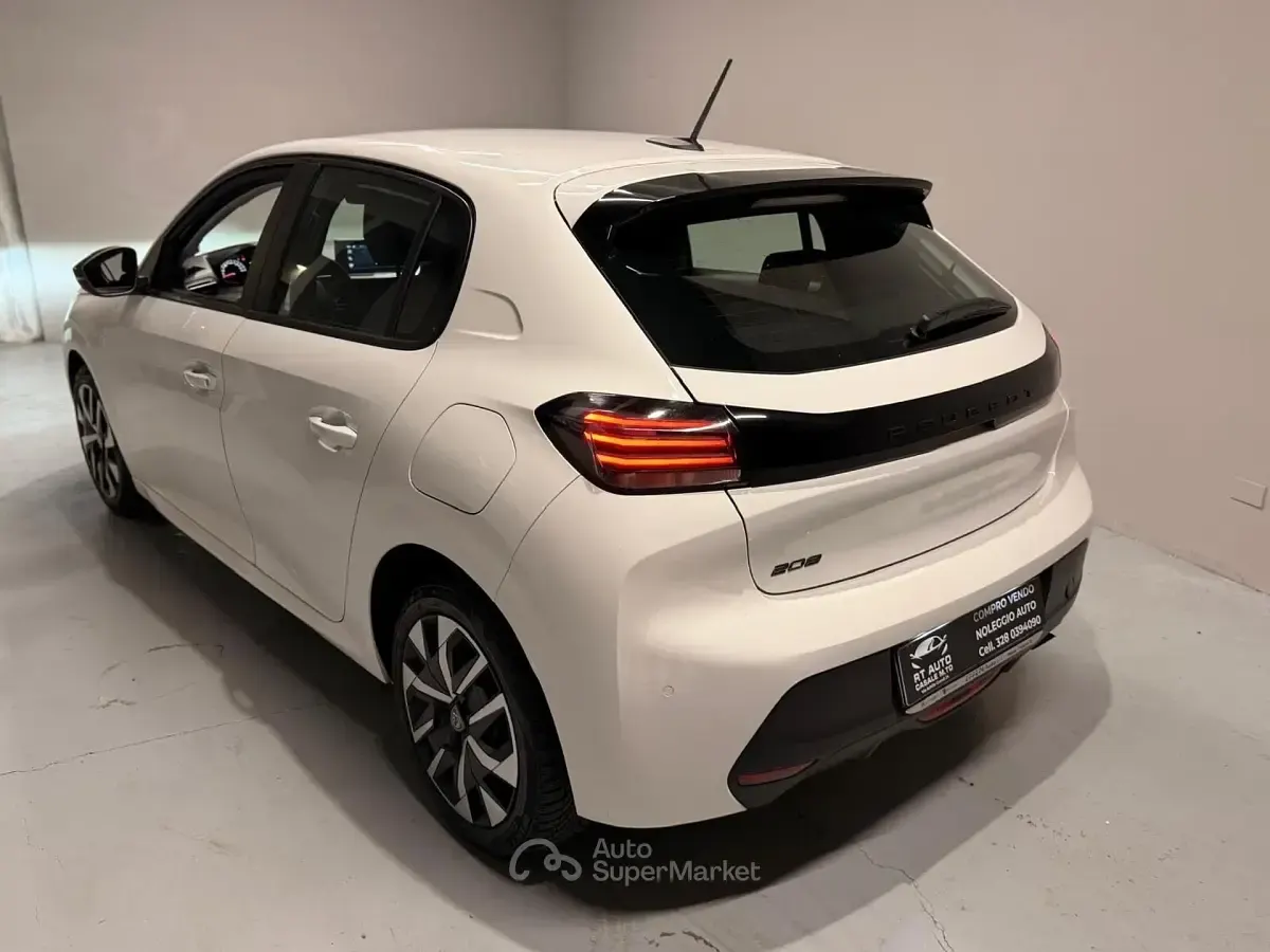 Usata Peugeot 208 Active 75 CV (55 kW) 2024 Other Utilitaria