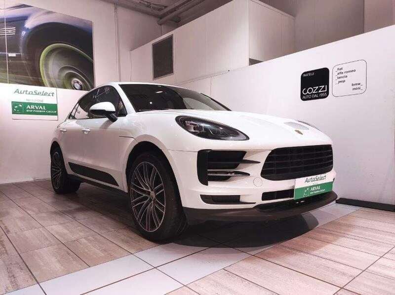 Bianco Usata 2021 Porsche Macan SUV | 51.900 € (Buon prezzo) - Immagine 1/4