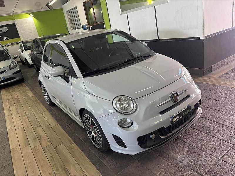 Usata Abarth 500 135 CV (99 kW) 2010 Grigio Utilitaria