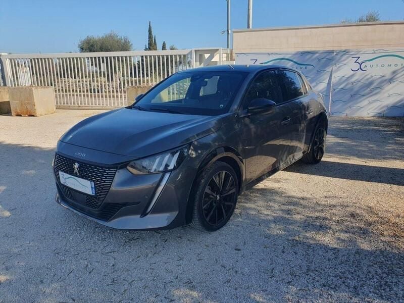 Usata Peugeot 208 GT 101 CV (74 kW) 2023 Grigio Utilitaria