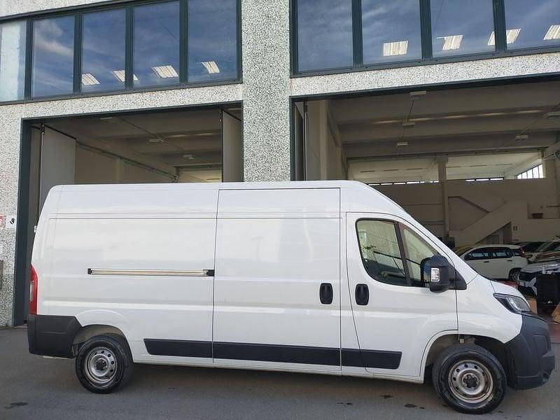 Usata Peugeot Boxer S 140 CV (102 kW) 2024 Bianco Furgone