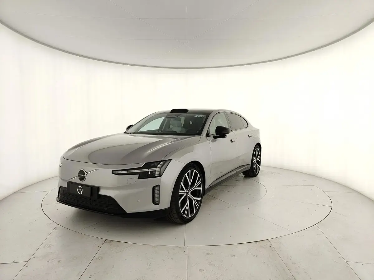Usata Volvo ES90 Ultra 139 kW (190 CV) 2026 Berlina