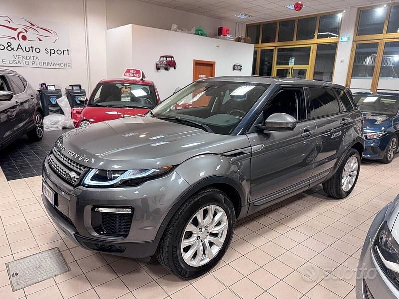 Usata Land Rover Range Rover evoque 150 CV (110 kW) 2019 Grigio Station wagon