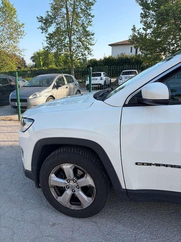 Gebraucht Jeep Compass 140 PS (102 kW) 2019 Weiß SUV