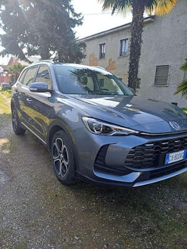 Usata MG ZS Comfort 97 CV (71 kW) 2025 Grigio SUV