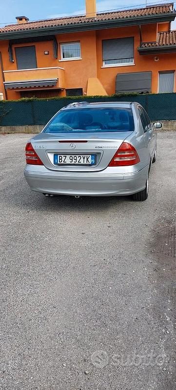 Usata Mercedes C180 2002 Grigio Berlina