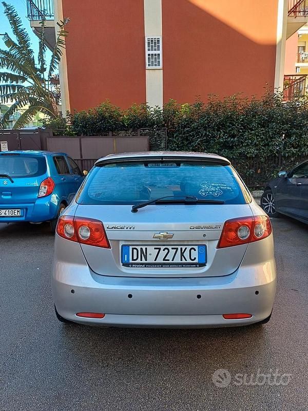 Usata Chevrolet Lacetti SX 95 CV (69 kW) 2008 Grigio Berlina