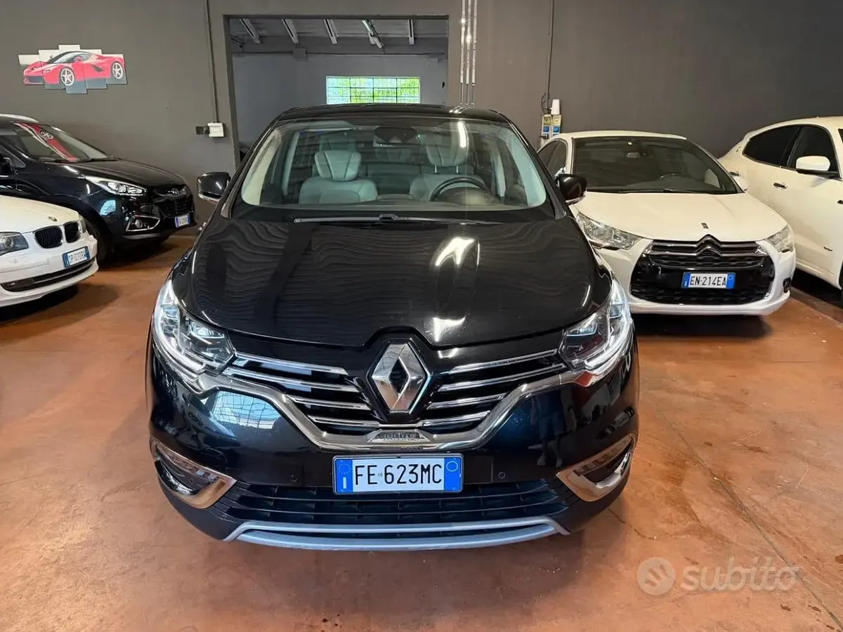 Usata Renault Espace Initiale Paris 160 CV (117 kW) 2016 Nero Monovolume