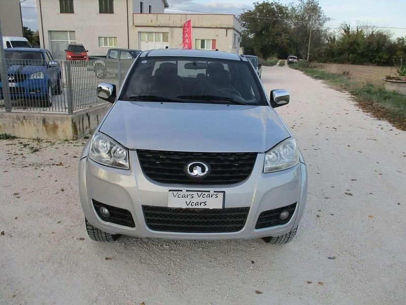 Usata Great Wall Steed 5 143 CV (105 kW) 2011 Argento SUV