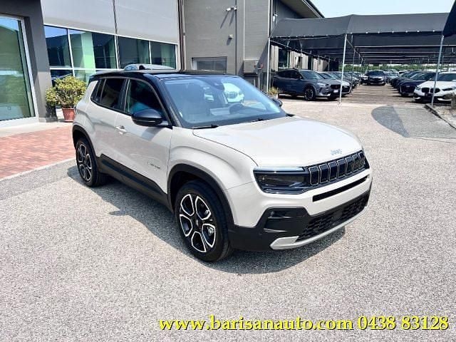 Nuova Jeep Avenger Summit 101 CV (74 kW) 2025 Beige(met.) SUV