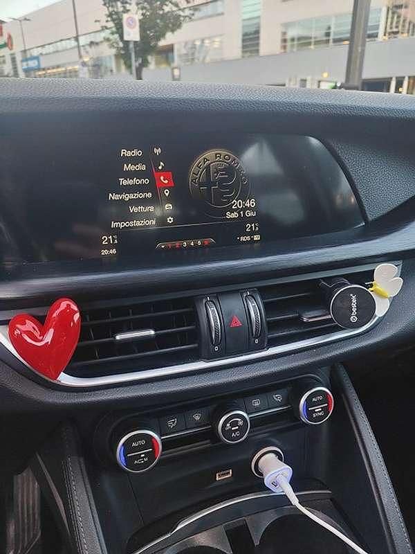 Usata Alfa Romeo Stelvio Executive 179 CV (131 kW) 2018 Blu/azzurro SUV