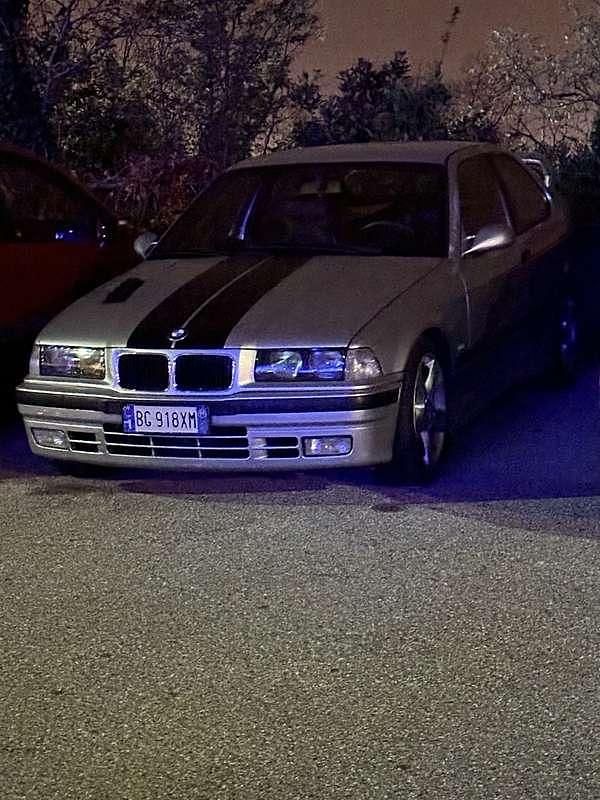 Usata BMW 318 90 CV (66 kW) 1998 Berlina
