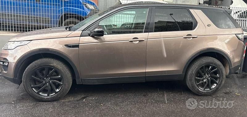 Usata Land Rover Discovery 5 2017 Nero SUV