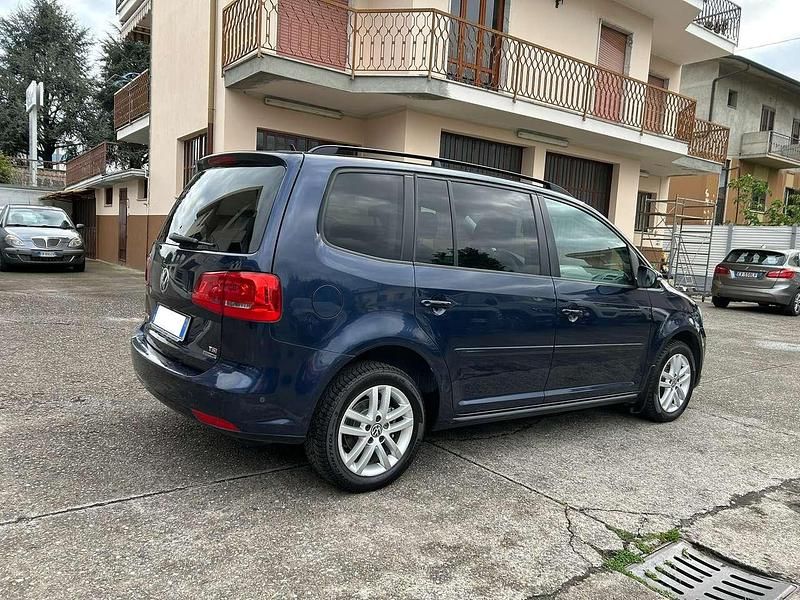 Usata VW Touran Highline 150 CV (110 kW) 2014 Blu/azzurro Monovolume