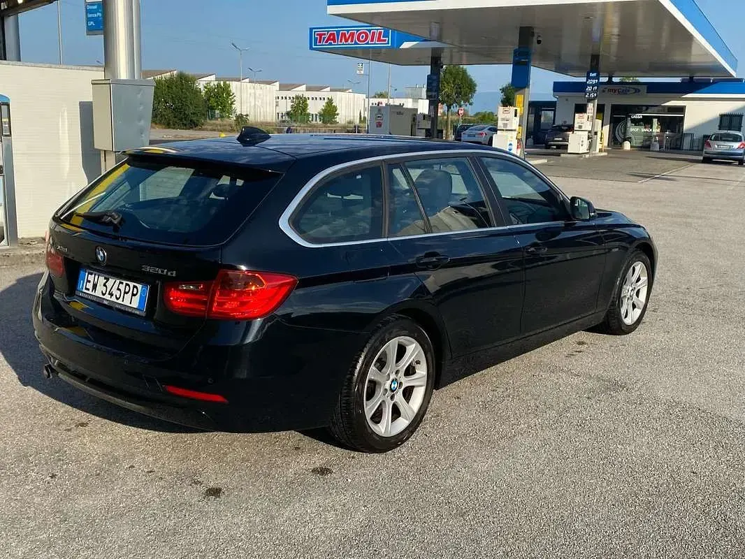 Usata BMW 320 184 CV (135 kW) 2014 Nero Station wagon