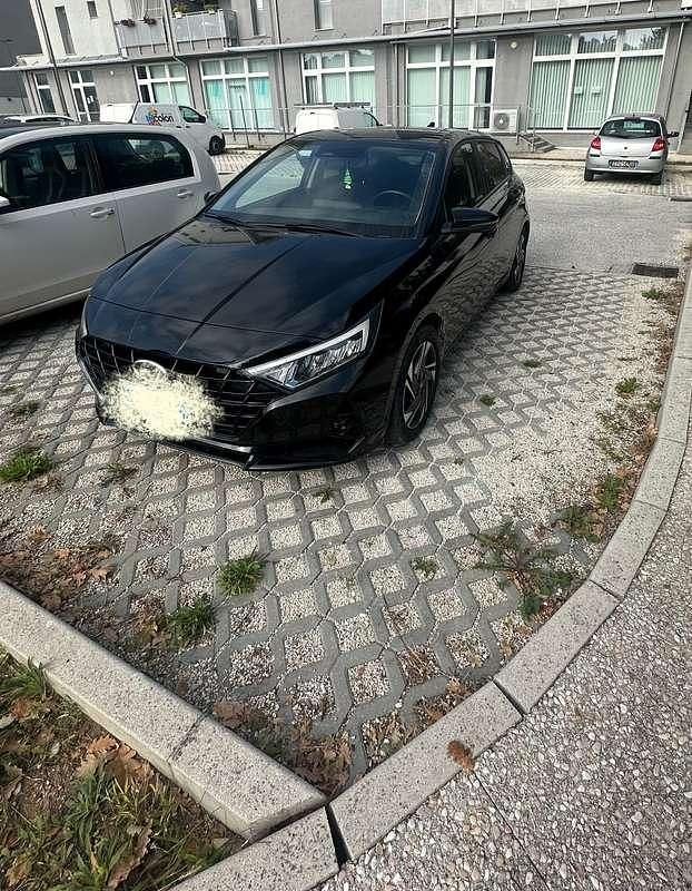 Usata 2023 Hyundai i20 Comfort Due volumi | 14.500 € (Buon prezzo) - Immagine 1/2